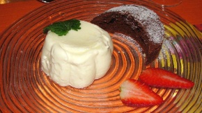 Herrliches Dessert - wunderbar angerichtet... Herrliches Dessert - wunderbar angerichtet...